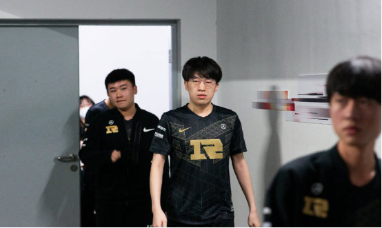 阵容厚度